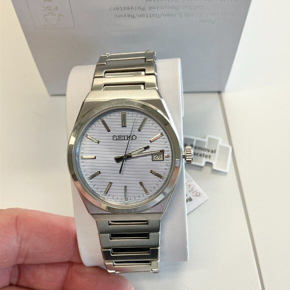 Seiko Essentials Watch Baby Blue Dial SUR599 - Picture 1 of 9